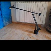 Artemide Sapper lampada da tavolo 