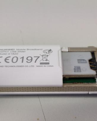 HUAWEI E1820 3G HSPA+ USB Slider