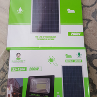 Faretto a led esterno solare con telecomando