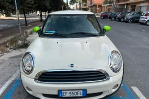 Mini one cooper