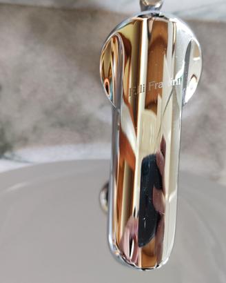 Mobile bagno composto da lavabo con top in marmo