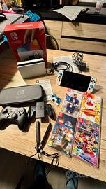 Nintendo Switch+microsd+custodia+giochi