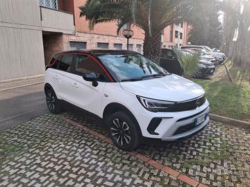 Autovettura Opel Crossland