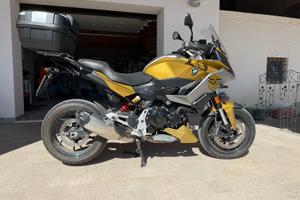 BMW F 900 XR