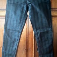 Jeans gessati Divided nuovi