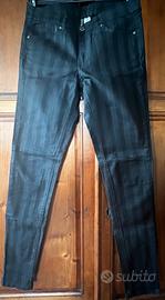 Jeans gessati Divided nuovi