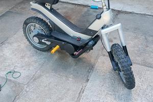 Piaggio Grillo 65 cc  totalmente elaborato 