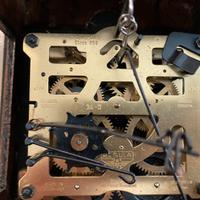 Antico orologio a cucù Foresta nera Regula 34