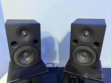 Monitor yamaha mp5 con cavi e stativi