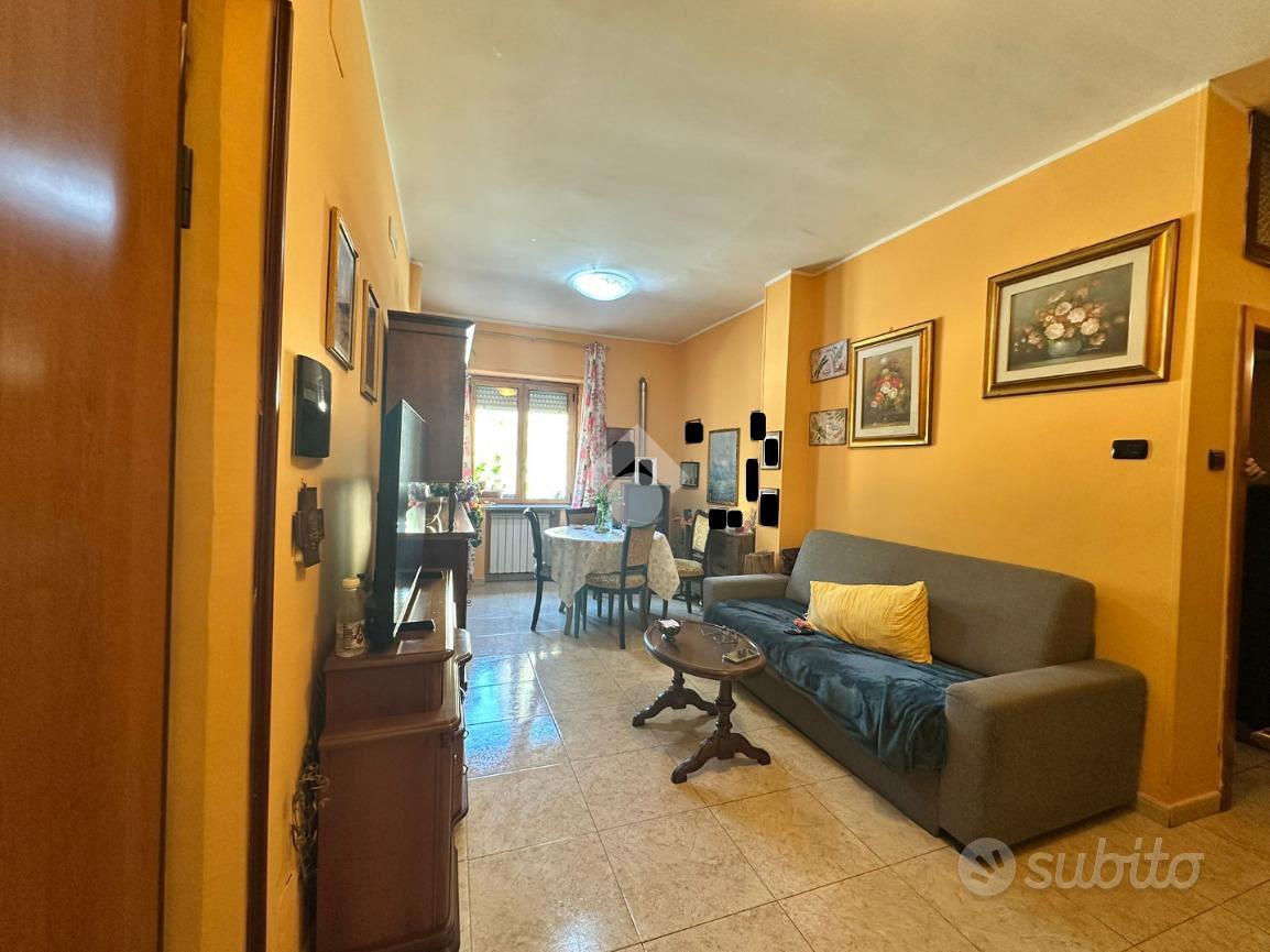 Apartment in Crotone, 48 alloggi, Vescovatello - Vista 2