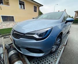 Opel Astra 1.5 CDTI 122 CV GS Line motore da sosti