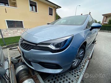 Opel Astra 1.5 CDTI 122 CV GS Line motore da sosti