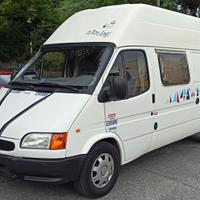 camper furgonato