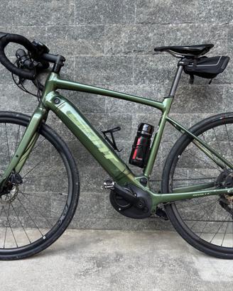 E-bike Gravel GIANT REVOLT E+ PRO