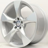 Cerchi 19 originali mercedes .