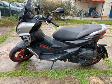 Aprilia SR GT 125