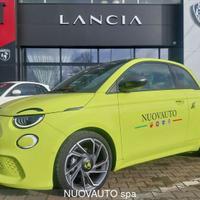 Abarth 500e Scorpionissima