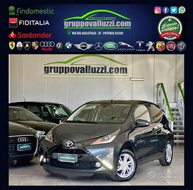 TOYOTA Aygo 1.0 VVT-i 69CV 5 porte x-clusiv Edit