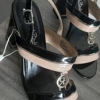 Sandali nuovi nr. 37