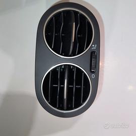 Bocchetta aria anteriore sinistra Golf Plus.