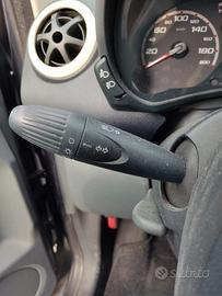 Devioluci / tergi cristallo FORD KA del 2009