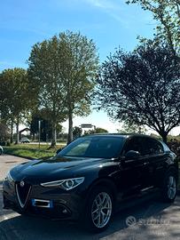 Alfa romeo stelvio 210Cv
