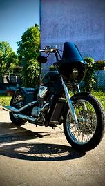 honda shadow vt 600 .