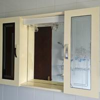 Pensile con specchio per bagno