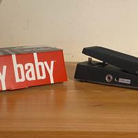 pedale wah wah dunlop gcb95 cry baby