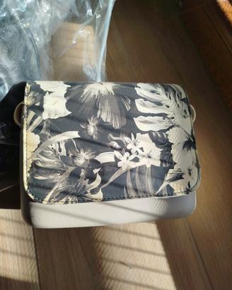 borsetta O BAG