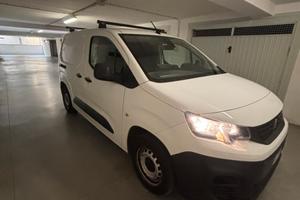 Furgone 3 posti +IVA