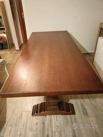 Tavolo da pranzo 