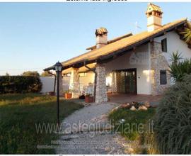 Villa o villino Pomezia [A4316447]