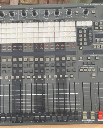2 X DIGITAL  AUDIO  MIXER SONY DMX E-3000