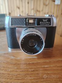 macchina fotografica vintage Halina 