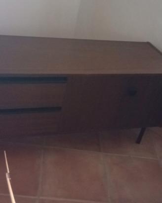 Camera singola vintage anni ’70 – legno + materass