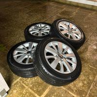 Cerchi in lega Volkswagen originali con pneumatici