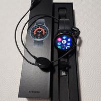 Samsung Galaxy Watch 5 Pro smartwatch orologio