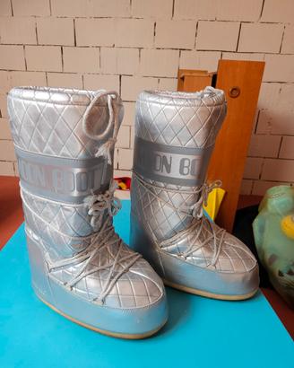 moon boot