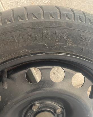 Ruota completa di cerchio 195/55/R16  Opel Corsa