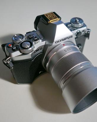 Olympus OM-D E-M5 ii🔴NUOVA 52 scatti!🔴MAI USATA