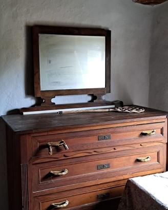 comò in legno