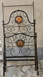 Letto singolo in ferro battuto