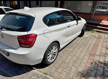 bmw Siri 1     114i        anno:2013 