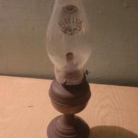 Vecchio Lume a petrolio "Fiat Lux"