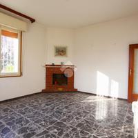 4 LOCALI A CALDERARA DI RENO