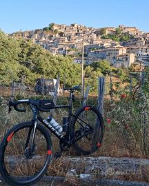 bici da strada garnet