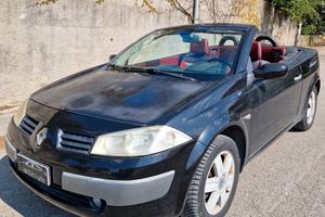 Renault Megane Mégane CABRIO -111 CV