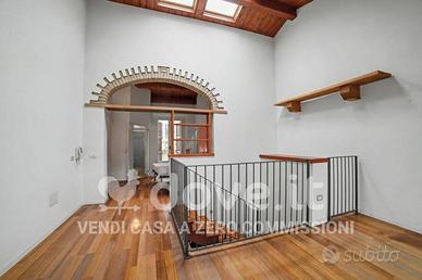 Casa indipendente di 195 m² con 3 locali e box aut