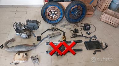 Componenti vari aprilia rs 125 2006
